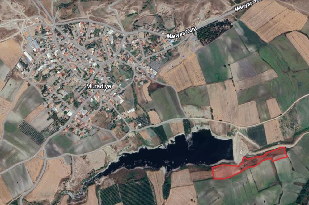 C21 LOCA'DAN SUSURLUK MURADİYE'DE BARAJ KENARI MANZARALI TARLA