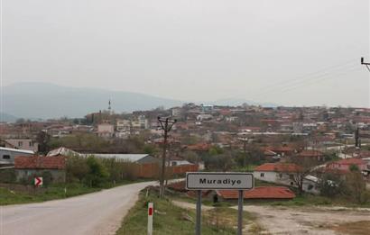 C21 LOCA'DAN SUSURLUK MURADİYE'DE BARAJ KENARI MANZARALI TARLA