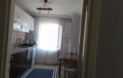 ÇAMLIK SELÇUKLU CADDESİNDE EŞYALI KİRALIK 2+1