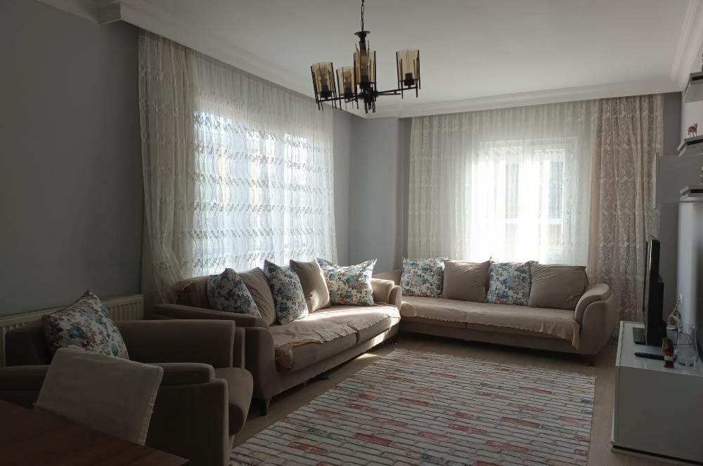 ÇAMLIK SELÇUKLU CADDESİNDE EŞYALI KİRALIK 2+1