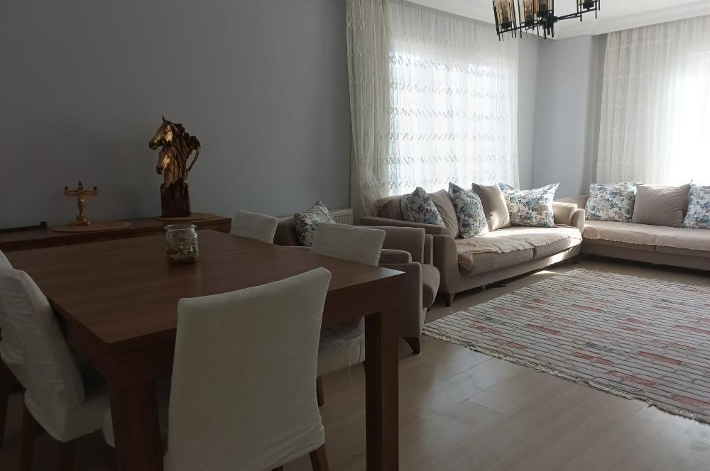 ÇAMLIK SELÇUKLU CADDESİNDE EŞYALI KİRALIK 2+1