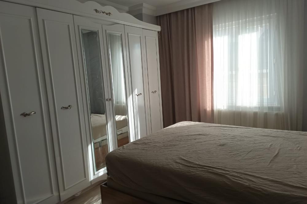 ÇAMLIK SELÇUKLU CADDESİNDE EŞYALI KİRALIK 2+1