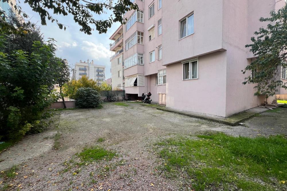 C21 BAL'DAN BAHÇELİEVLER MAH. TEKNİK LİSE CD. ÜZERİ 2+1 DAİRE