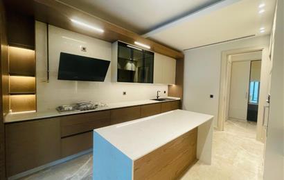 CENTURY 21'DEN NEVBAHAR KEMER EVLERİ KİRALIK 4+1 BAHÇE KATI