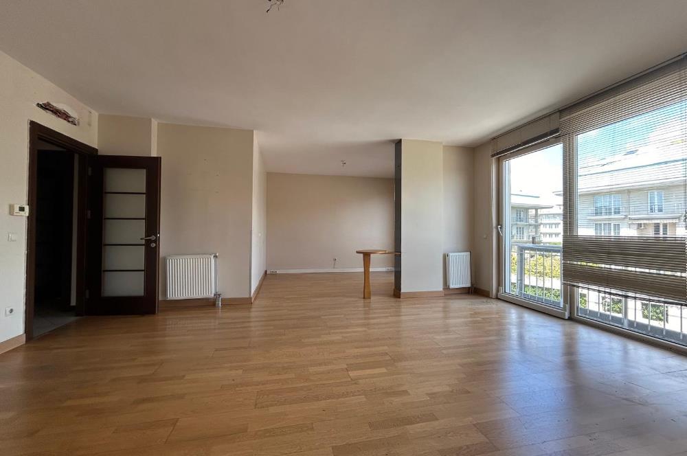GÖKTÜRK MERKEZDE KEMER CORNER SİTESİ 2+1 145 m2 BOŞ DAİRE