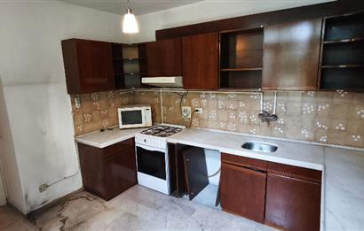 Fenerbahçe'de Bağdat Caddesi Üzerinde Geniş Kiralık Daire