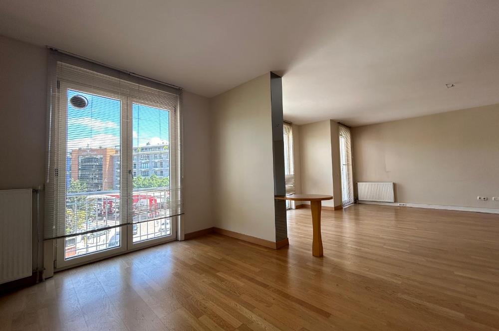 GÖKTÜRK MERKEZDE KEMER CORNER SİTESİ 2+1 145 m2 BOŞ DAİRE