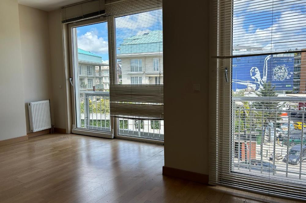 GÖKTÜRK MERKEZDE KEMER CORNER SİTESİ 2+1 145 m2 BOŞ DAİRE