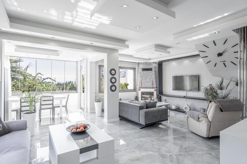 Bodrum Umurca'da Deniz Manzaralı Özel Bahçeli Satılık 3+1 Villa