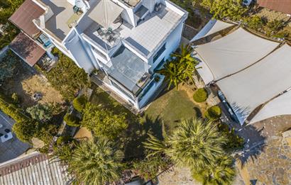 Bodrum Umurca'da Deniz Manzaralı Özel Bahçeli Satılık 3+1 Villa
