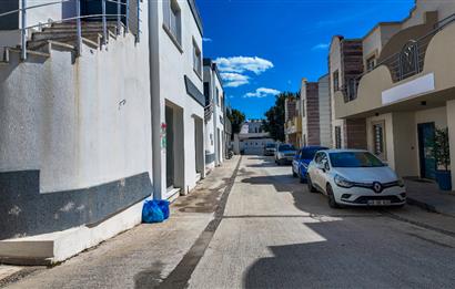 BODRUM KONACIKTA ANA CADDEYE YAKIN SATILIK 1+1 OFİS