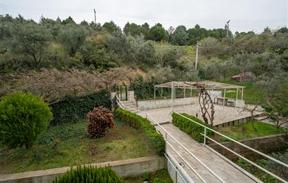 C21 Cius; Havuz ve Plajlı Site İçerisinde Deniz Manzaralı Daire