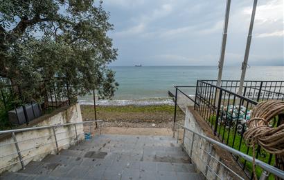 C21 Cius; Havuz ve Plajlı Site İçerisinde Deniz Manzaralı Daire