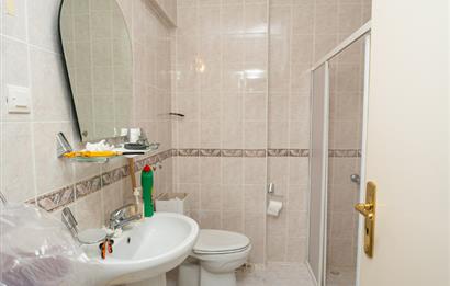 C21 Cius; Havuz ve Plajlı Site İçerisinde Deniz Manzaralı Daire