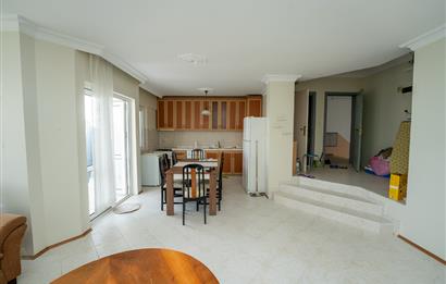 C21 Cius; Havuz ve Plajlı Site İçerisinde Deniz Manzaralı Daire