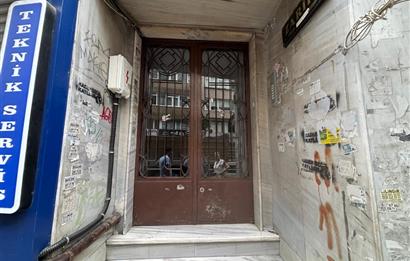 ŞİŞLİ KURTULUŞ CADDESİNDE 2+1 SATILIK DAİRE