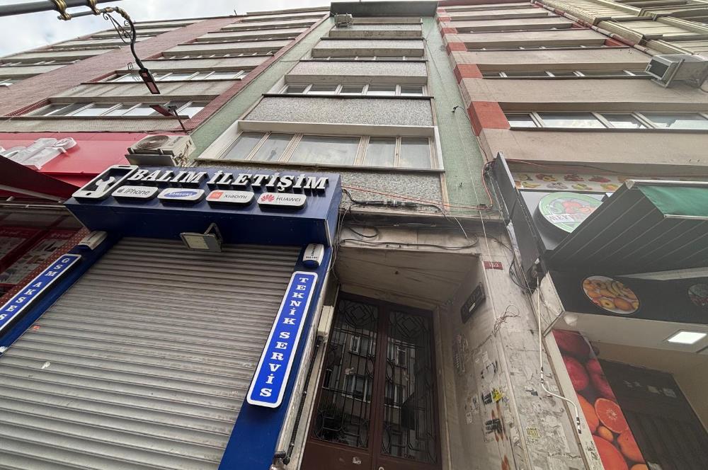 ŞİŞLİ KURTULUŞ CADDESİNDE 2+1 SATILIK DAİRE