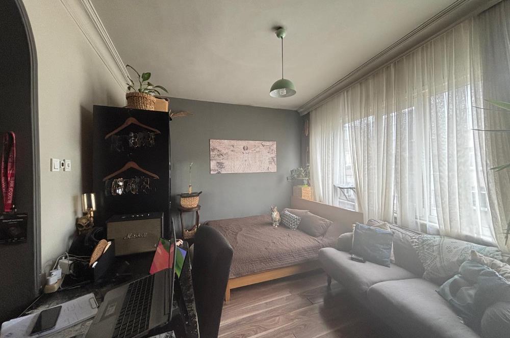 ŞİŞLİ KURTULUŞ CADDESİNDE 2+1 SATILIK DAİRE
