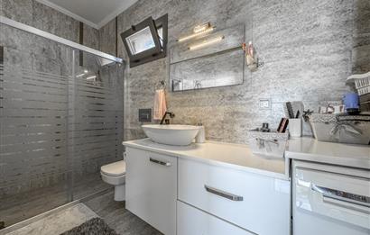 Bodrum Umurca'da Deniz Manzaralı Özel Bahçeli Satılık 3+1 Villa