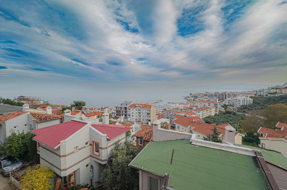 BURSA MUDANYA HALİTPAŞA'DA 5,5 +1 LÜKS SATILIK VİLLA