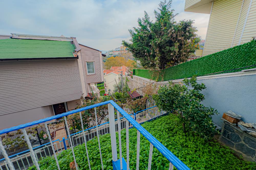 BURSA MUDANYA HALİTPAŞA'DA 5,5 +1 LÜKS SATILIK VİLLA