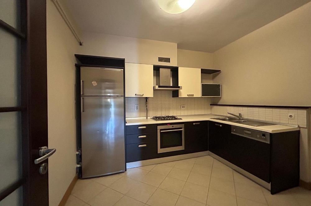 GÖKTÜRK MERKEZDE KEMER CORNER SİTESİ 2+1 145 m2 BOŞ DAİRE