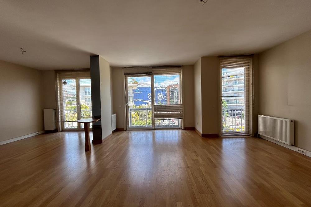 GÖKTÜRK MERKEZDE KEMER CORNER SİTESİ 2+1 145 m2 BOŞ DAİRE