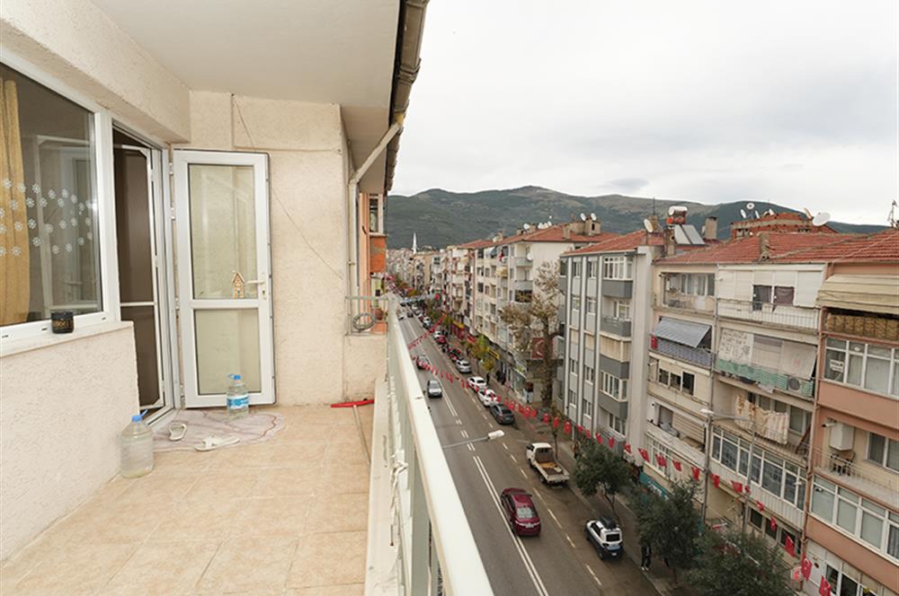 C21 Cius; İstiklal Caddesi'nde Deniz Manzaralı 125 M2 3+1 Daire