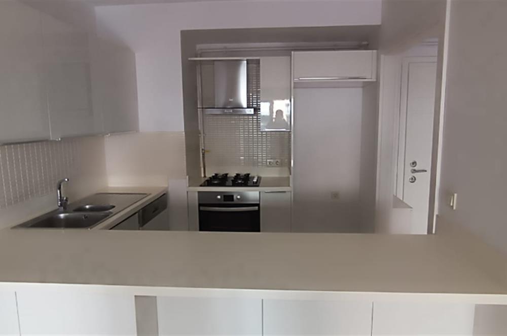 CENTURY 21 GERÇEKTEN KEMERCİTY 4 SİTESİ ARAKAT KİRALIK 2+1 DAİRE