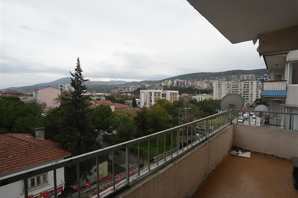C21 Cius; İstiklal Caddesi'nde Deniz Manzaralı Full Yapılı Daire