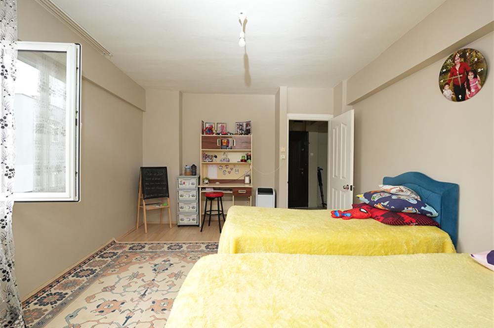 C21 Cius; İstiklal Caddesi'nde Deniz Manzaralı 125 M2 3+1 Daire