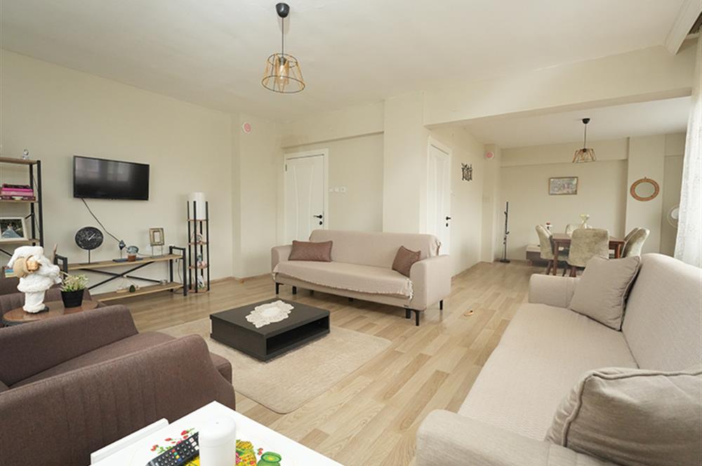 C21 Cius; İstiklal Caddesi'nde Deniz Manzaralı Full Yapılı Daire