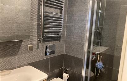 HIM SUITES KEMERBURGAZ da 1+1 EŞYALI ÇATI DUBLEKSİ