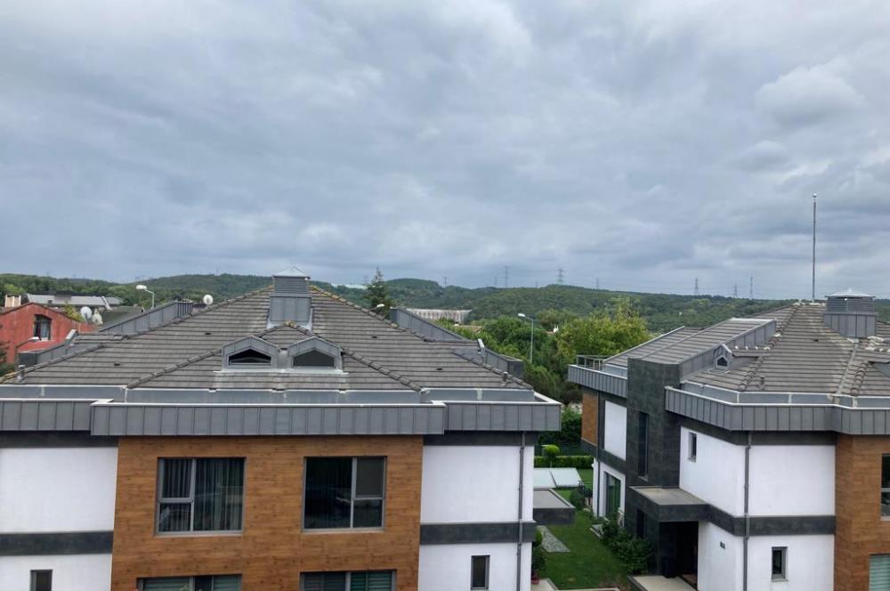 HIM SUITES KEMERBURGAZ da 1+1 EŞYALI ÇATI DUBLEKSİ