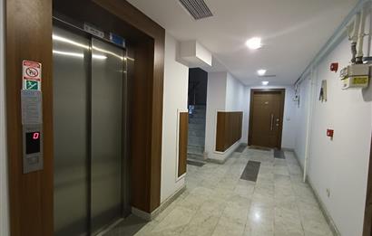 CENTURY 21 GERÇEKTEN KEMERCİTY 4 SİTESİ ARAKAT KİRALIK 2+1 DAİRE