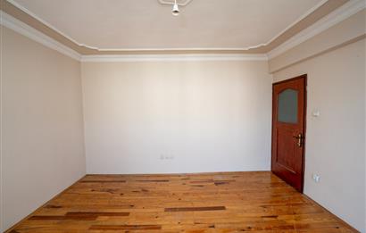 C21 Cius;Özdilek Civarında Güneş Sitesinde Ara Kat Satılık Daire