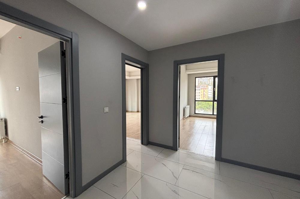 KAĞITHANE MERKEZ MEGA 2 BLOK'TA BOŞ - GENİŞ SATILIK 2+1