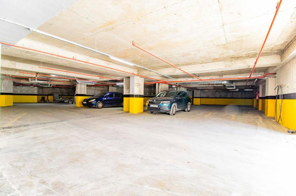 KAĞITHANE MERKEZ MEGA 2 BLOK'TA BOŞ - GENİŞ SATILIK 2+1