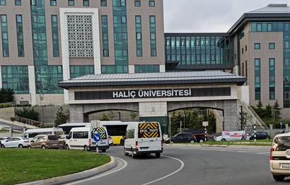 EYÜP ALİBEYKÖY MAHALLESİNDE METROYA ÇOK YAKIN 2+1 SATILIK DAİRE