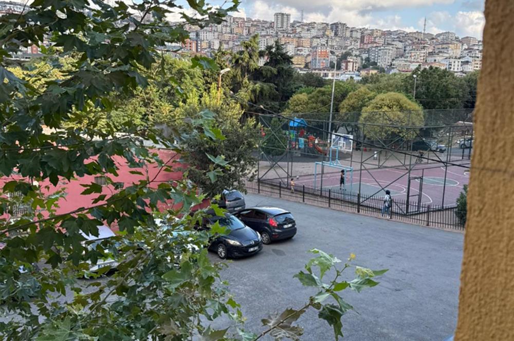 EYÜP ALİBEYKÖY MAHALLESİNDE METROYA ÇOK YAKIN 2+1 SATILIK DAİRE
