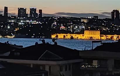 üsküdar merkezde  3 katlı müstakil satılık daire 