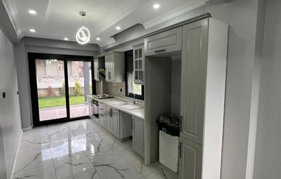 GÜRE'DE BUTİK SİTEDE DOĞA MANZARALI BAHÇESİ OLAN VİLLA