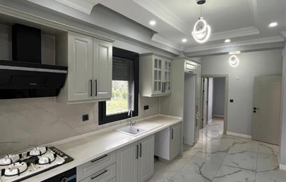 GÜRE'DE BUTİK SİTEDE DOĞA MANZARALI BAHÇESİ OLAN VİLLA