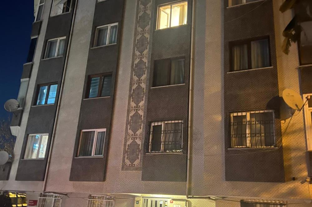 Ümraniye Namık Kemal'de 3+1 Satılık Daire