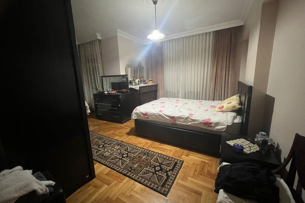 Ümraniye Namık Kemal'de 3+1 Satılık Daire