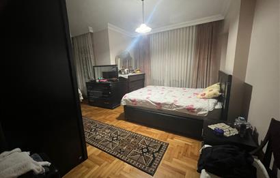 Ümraniye Namık Kemal'de 3+1 Satılık Daire