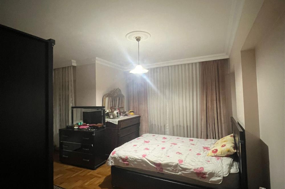 Ümraniye Namık Kemal'de 3+1 Satılık Daire