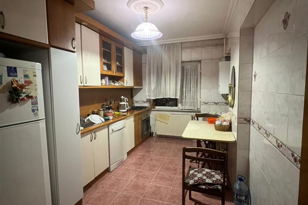 Ümraniye Namık Kemal'de 3+1 Satılık Daire