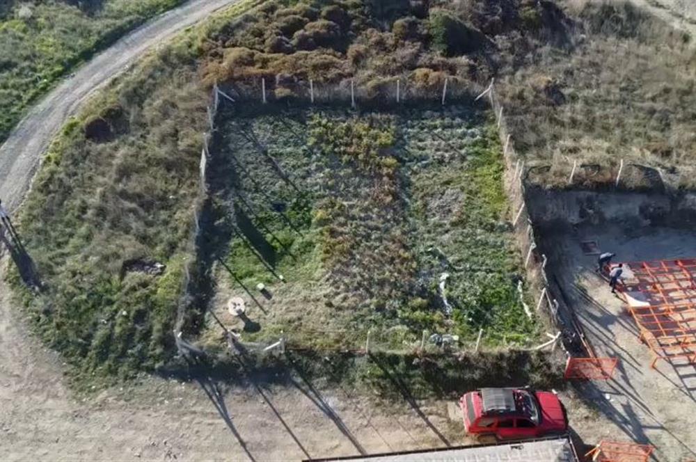 Çalışkanlar Mahallesinde Değerli Konumda Deniz Sıfır Arsa