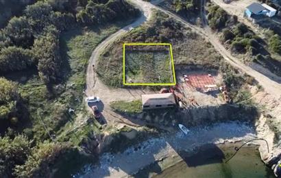 Çalışkanlar Mahallesinde Değerli Konumda Deniz Sıfır Arsa
